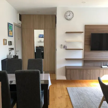 Modern 1 Bed Apartment, Near Shopping Mall Stadion Belgrad Exteriör bild